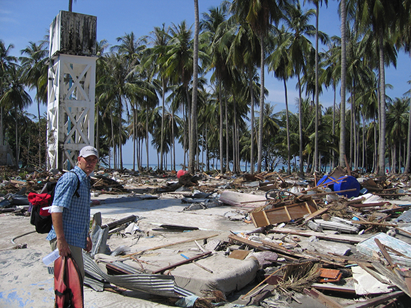 Tsunami Thailand Phi Phi Island 2004